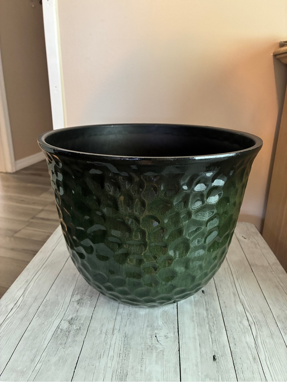 Planter Honeycomb Textured NEW Large Indoor/Outdoor Eco Friendly Pot